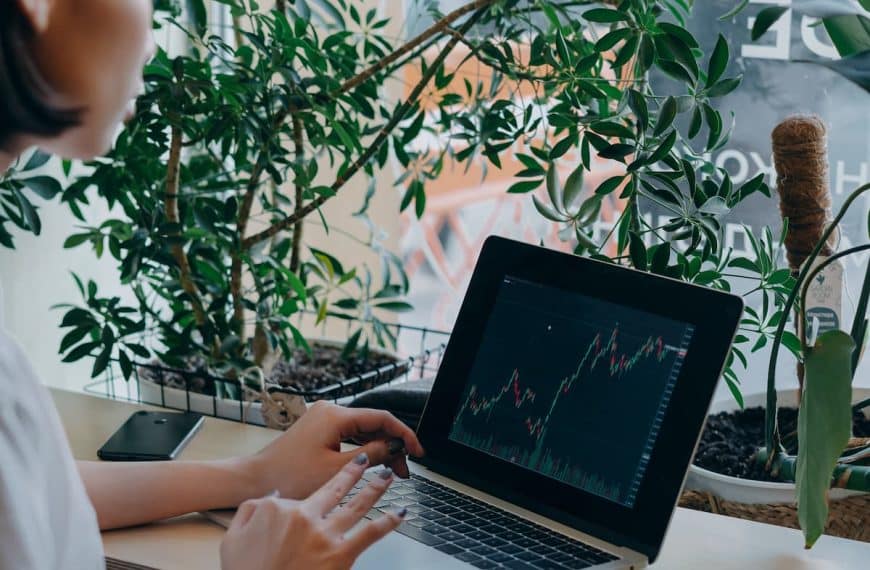 Your weekly commentary – For the week ended April 22 – From Our Partners