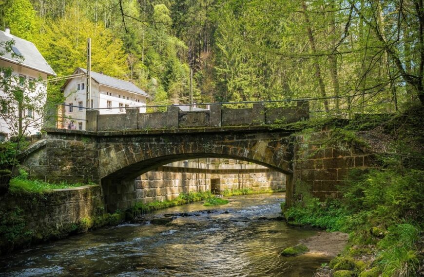 Green stone bridge river